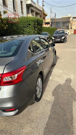 نيسان سنترا